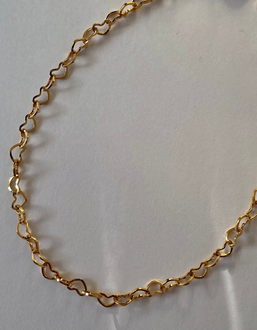 Load image into Gallery viewer, Heart Chain Bracelet 💛 Handmade 18K Gold-Plated Jewelry
