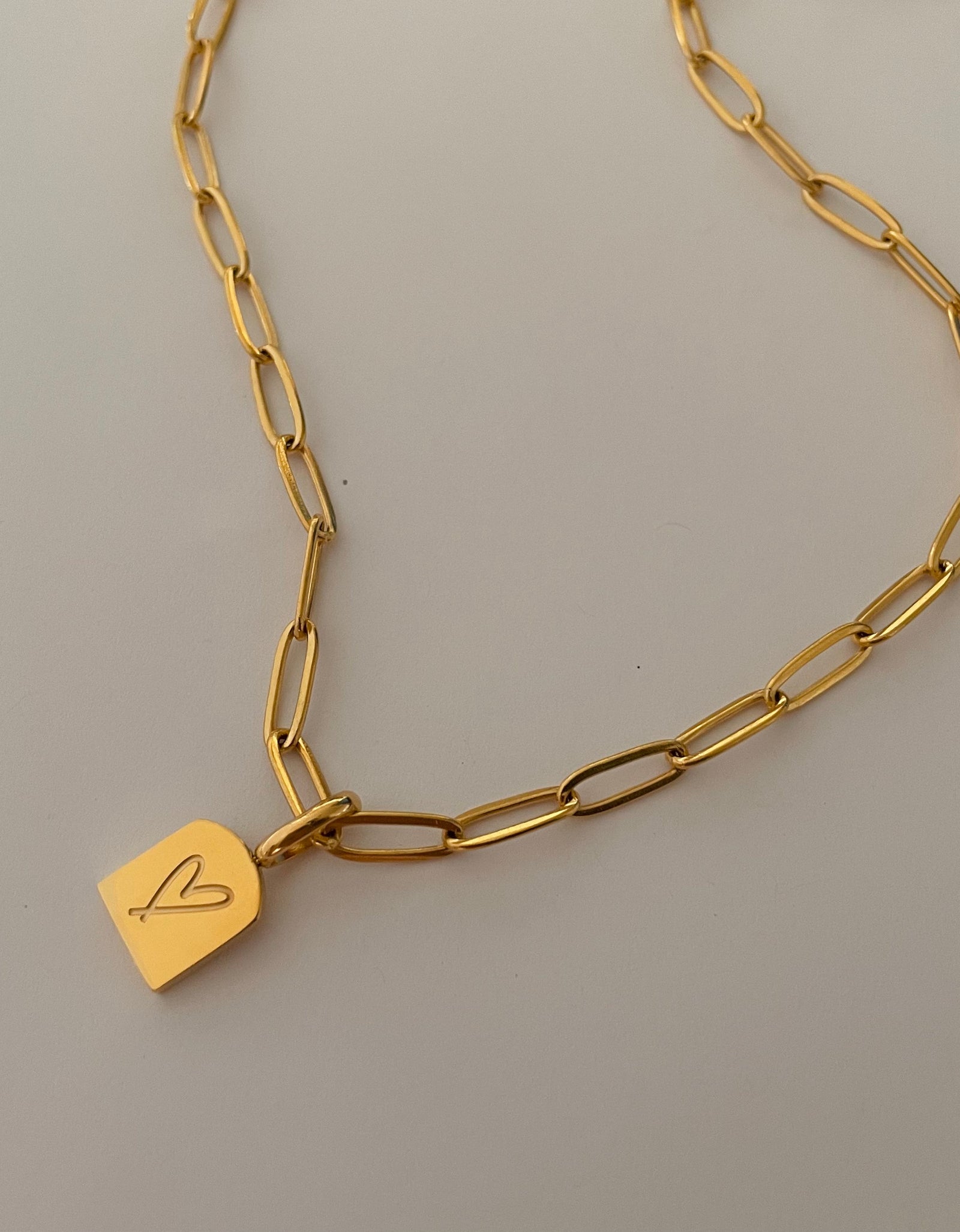 Boho Heart Pendant Necklace 💛 Gold-Plated & Hypoallergenic