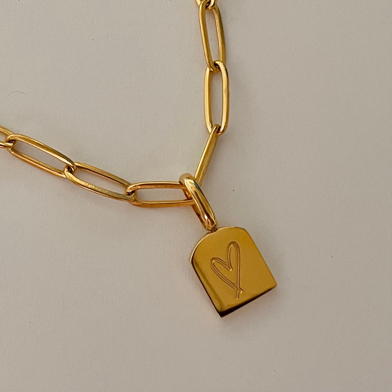 Boho Heart Pendant Necklace 💛 Gold-Plated & Hypoallergenic