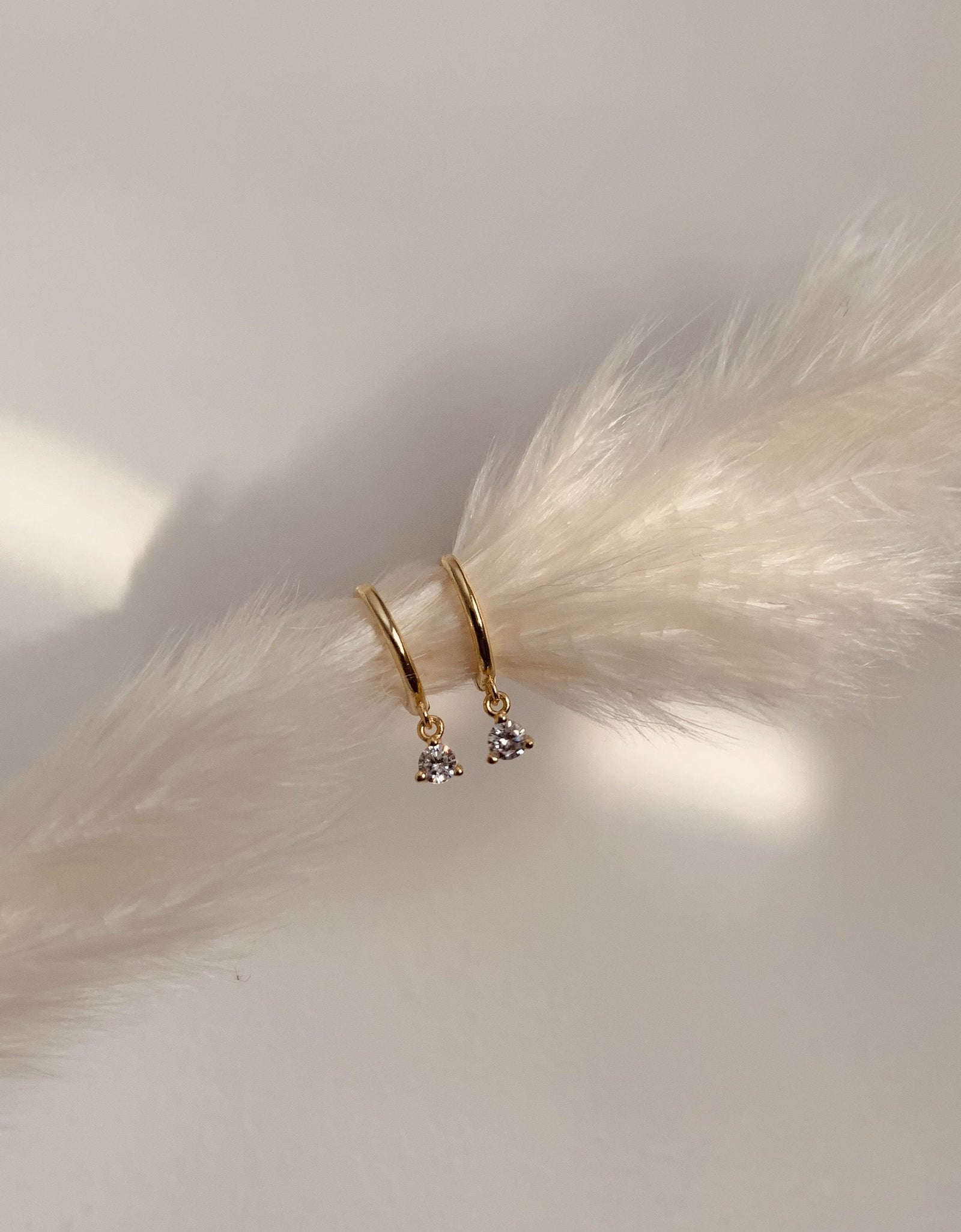 Lili Teardrop Earrings 💧 Gold & Cubic Zirconia | Everyday Elegance