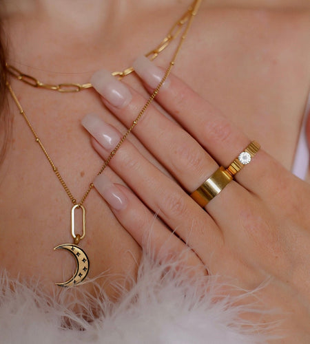 Selene Necklace